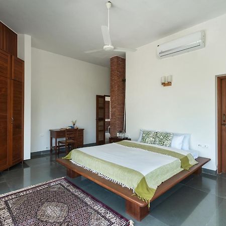 Saffronstays Pride Rock Mandve Exterior foto